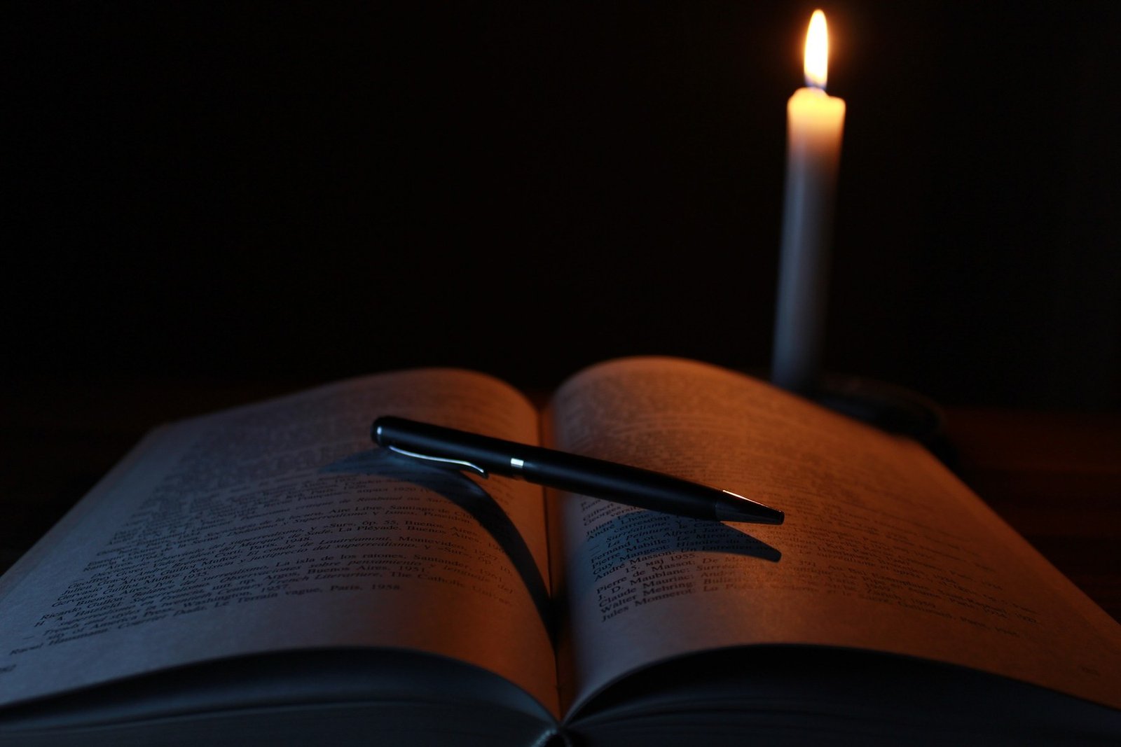 Horror writing and publishing